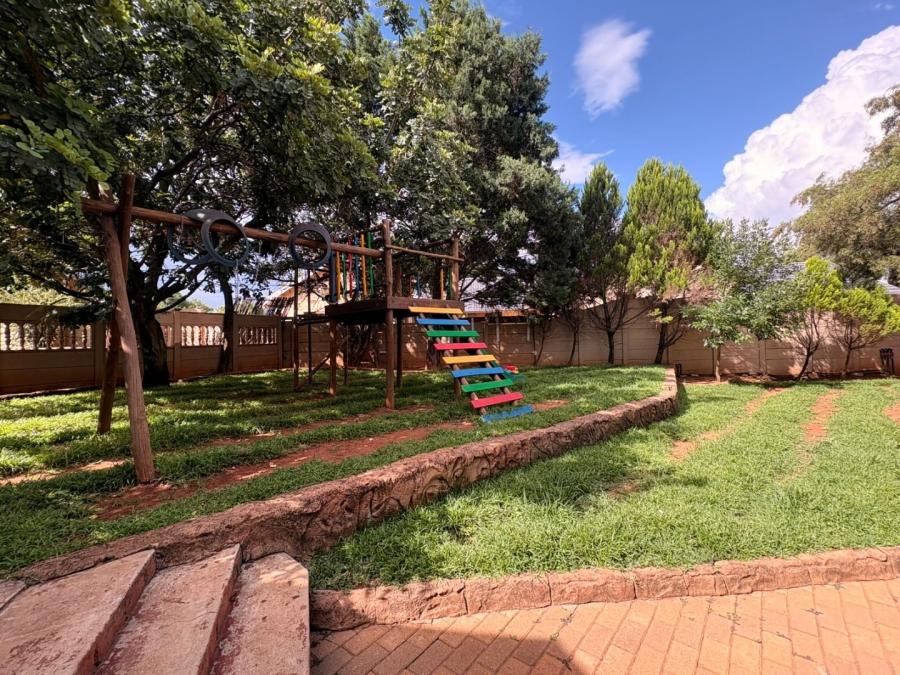 3 Bedroom Property for Sale in Flimieda North West